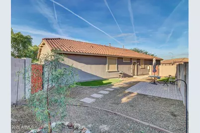 3405 W Alta Vista Road, Phoenix, AZ 85041 - Photo 4