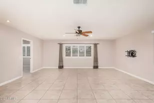 9842 W Royal Oak Rd, Sun City, AZ 85351 - Photo 8