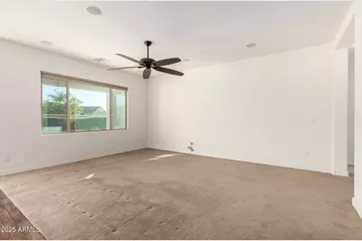 23645 W Hopi Street, Buckeye, AZ 85326 - Photo 16