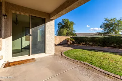 23645 W Hopi Street, Buckeye, AZ 85326 - Photo 4