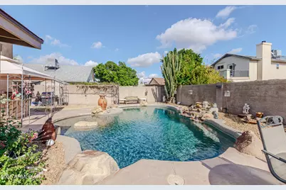 6259 N 89th Drive, Glendale, AZ 85305 - Photo 32