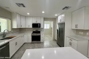 2329 E Enrose St, Mesa, AZ 85213 - Photo 10