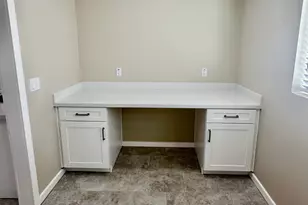 2329 E Enrose St, Mesa, AZ 85213 - Photo 12