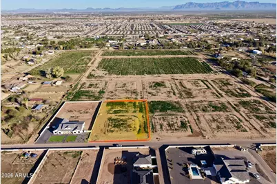 4022 E Hash Knife Draw Road #2, San Tan Valley, AZ 85140 - Photo 2