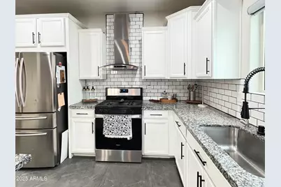 21131 W Alvarado Road, Buckeye, AZ 85396 - Photo 6