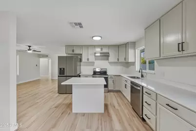 3410 W Pershing Avenue, Phoenix, AZ 85029 - Photo 4