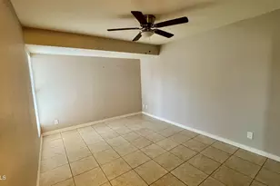 4211 E Palm Ln, Phoenix, AZ 85008 - Photo 16