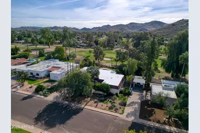911 W Gleneagles Drive, Phoenix, AZ 85023 - Photo 32