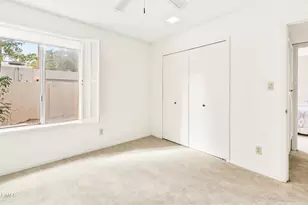 911 W Gleneagles Dr, Phoenix, AZ 85023 - Photo 28