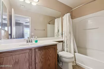 1714 N 77th Glen, Phoenix, AZ 85035 - Photo 14