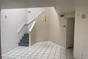 4206 W Calavar Rd, Phoenix, AZ 85053 - Photo 4