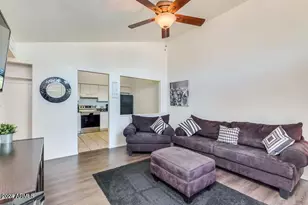 525 N May St, Mesa, AZ 85201 - Photo 2
