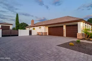 11410 E Bellflower Ct, Chandler, AZ 85249 - Photo 4