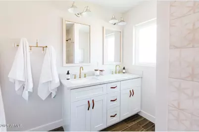 8316 E Edgemont Avenue, Scottsdale, AZ 85257 - Photo 16