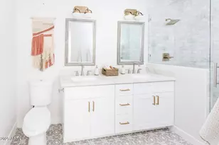 8316 E Edgemont Ave, Scottsdale, AZ 85257 - Photo 10