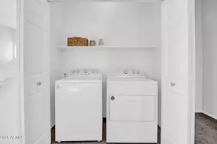 2929 N 37th St, Phoenix, AZ 85018 - Photo 14