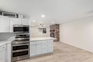 3478 E Sharon Dr, Phoenix, AZ 85032 - Photo 10