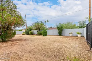 3478 E Sharon Dr, Phoenix, AZ 85032 - Photo 24