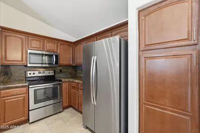 23809 N 117th Drive, Sun City, AZ 85373 - Photo 6