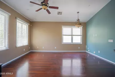 5616 S 21st Place, Phoenix, AZ 85040 - Photo 4