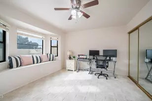 1910 E Sunburst Ln, Tempe, AZ 85284 - Photo 24