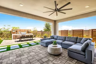 1534 E Coconino Wy, Gilbert, AZ 85298 - Photo 12