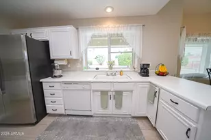 14814 W Antelope Dr, Sun City West, AZ 85375 - Photo 10