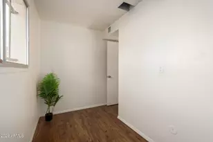 928 E La Jolla Dr, Tempe, AZ 85282 - Photo 22