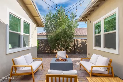 13833 W Bloomington Street, Litchfield Park, AZ 85340 - Photo 4