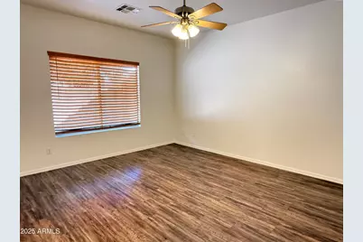 2697 E Waterview Court, Chandler, AZ 85249 - Photo 10