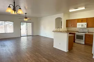 2697 E Waterview Ct, Chandler, AZ 85249 - Photo 4