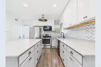 6501 N 17th Avenue #208, Phoenix, AZ 85015 - Photo 2