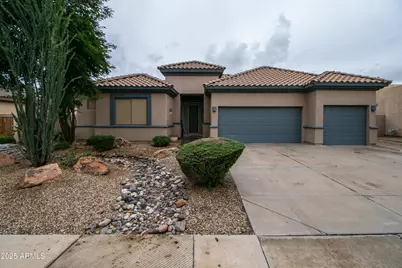 14539 W Hillside Street, Goodyear, AZ 85395 - Photo 2