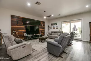 14539 W Hillside St, Goodyear, AZ 85395 - Photo 8