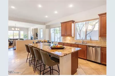 22220 N 36th Street, Phoenix, AZ 85050 - Photo 12