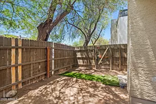 1742 E Pepper Cir, Mesa, AZ 85203 - Photo 24