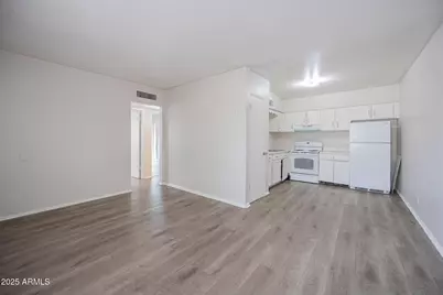 2352 E Broadway Road #A, Mesa, AZ 85204 - Photo 2
