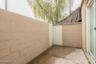 2352 E Broadway Rd, Mesa, AZ 85204 - Photo 14