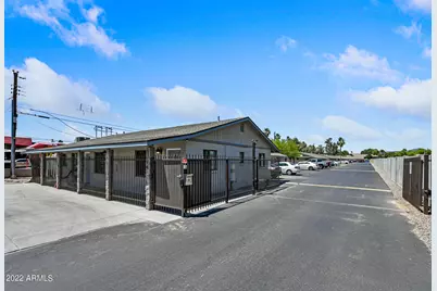 1744 W Glendale Avenue #1, Phoenix, AZ 85021 - Photo 12