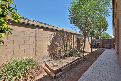 17648 W Voltaire Street, Surprise, AZ 85388 - Photo 36