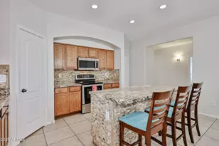 17648 W Voltaire St, Surprise, AZ 85388 - Photo 14