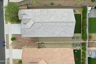 17594 W Country Club Terrace, Surprise, AZ 85387 - Photo 4