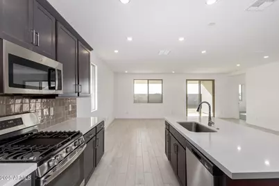 30147 W Palo Brea Way, Buckeye, AZ 85396 - Photo 18