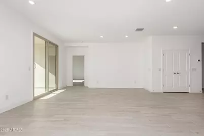 30147 W Palo Brea Way, Buckeye, AZ 85396 - Photo 20