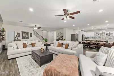 911 S Wayne Drive, Chandler, AZ 85225 - Photo 18