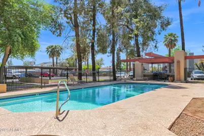 5035 N 10th Place #108, Phoenix, AZ 85014 - Photo 20