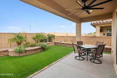 17122 W Artemisa Avenue, Surprise, AZ 85387 - Photo 32