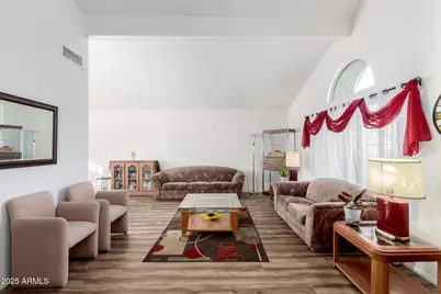 850 S Vine Street, Chandler, AZ 85225 - Photo 8