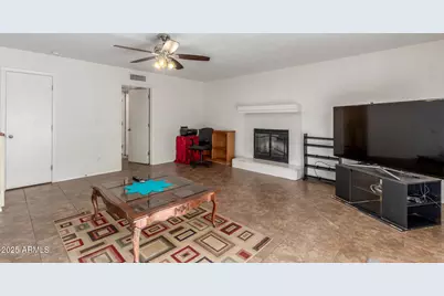 850 S Vine Street, Chandler, AZ 85225 - Photo 16