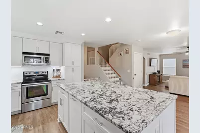 7247 E Kiva Avenue, Mesa, AZ 85209 - Photo 6